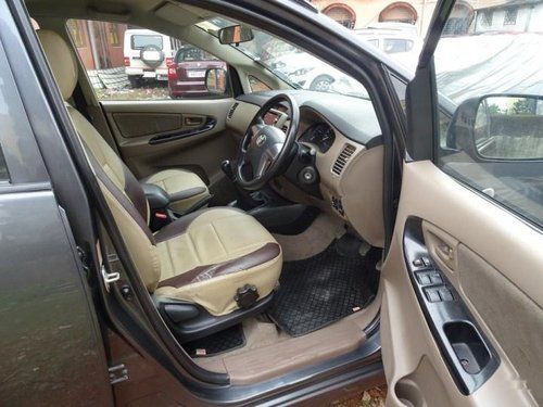 Toyota Innova 2.5 GX (Diesel) 7 Seater MT for sale in Kolkata