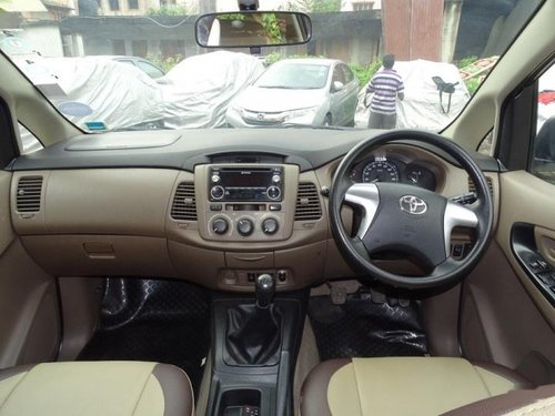Toyota Innova 2.5 GX (Diesel) 7 Seater MT for sale in Kolkata