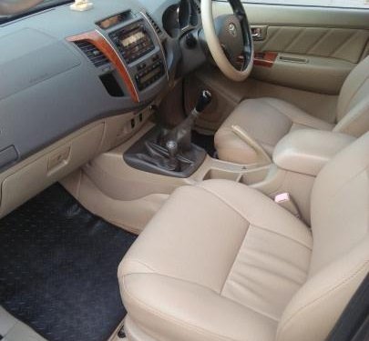 Toyota Fortuner 3.0 Diesel 2010 MT for sale in Mumbai