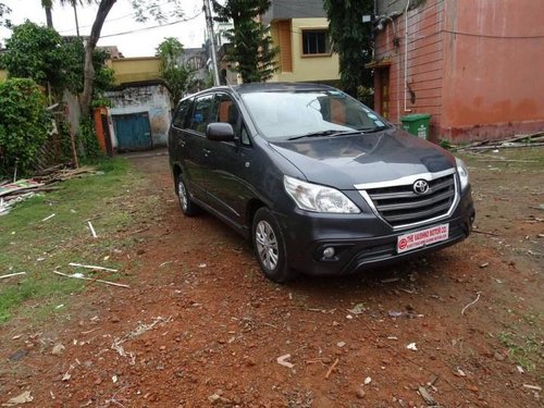 Toyota Innova 2.5 GX (Diesel) 7 Seater MT for sale in Kolkata