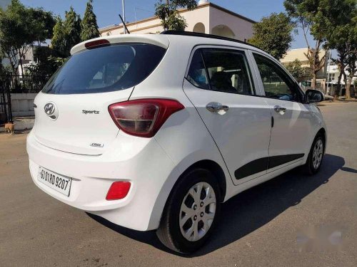 Hyundai Grand I10 Sportz 1.1 CRDi, 2014, Diesel MT for sale in Ahmedabad