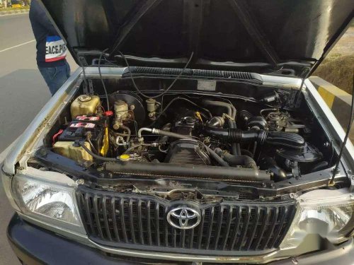 Used 2003 Toyota Qualis MT for sale in Hyderabad