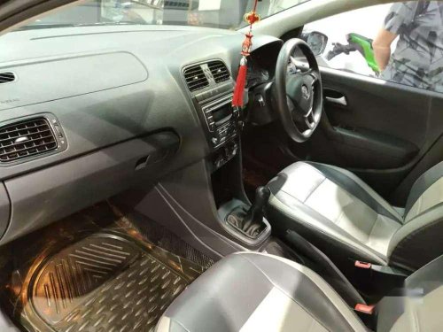 Volkswagen Polo Comfortline Petrol, 2015, Petrol MT for sale in Chennai