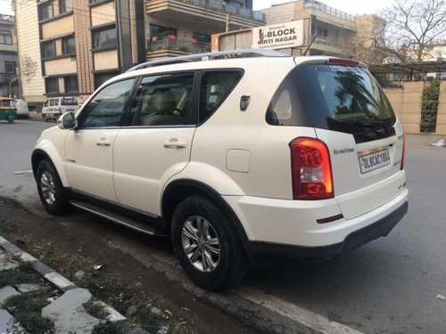 Mahindra Ssangyong Rexton RX7 AT 2013 in New Delhi