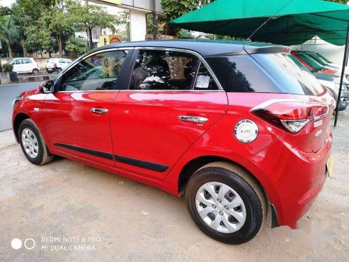 Hyundai i20 Magna 1.2 2016 AT for sale in Surat