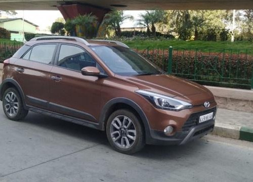 Hyundai i20 Active 1.2 SX with AVN MT 2015 in Bangalore