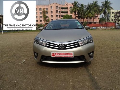 Toyota Corolla Altis 2013-2017 GL MT for sale in Kolkata