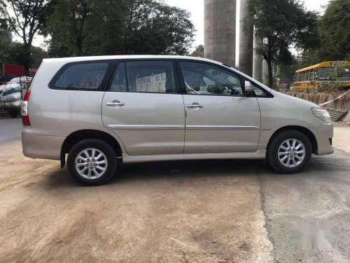 Used Toyota Innova 2.5 VX 7 STR AT car at low price in Mumbai