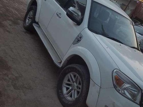 Ford Endeavour 2.5L 4x2, 2011, Diesel MT in Bareilly