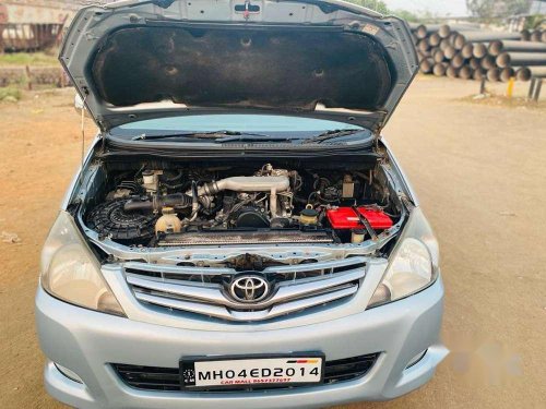 Toyota Innova 2.5 V 7 STR, 2009, Diesel AT for sale in Mumbai