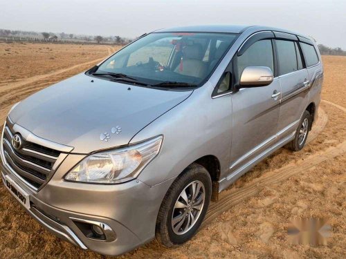 Used 2015 Toyota Innova MT for sale in Rajgarh