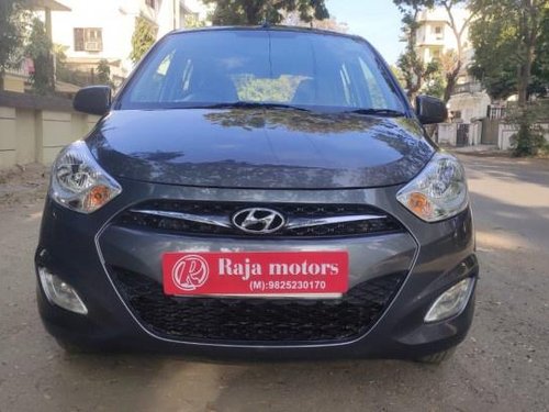 Used Hyundai i10 Sportz 2016 MT for sale  in Ahmedabad