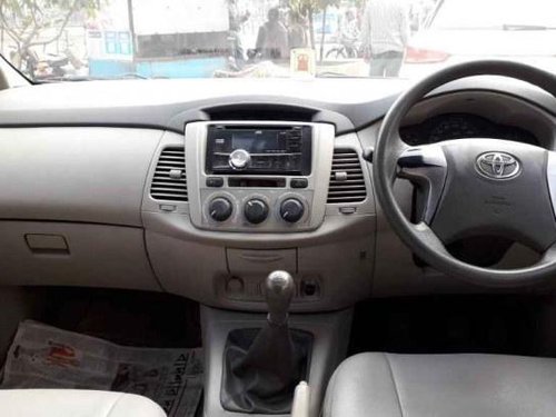 Toyota Innova 2012-2013 2.5 G (Diesel) 7 Seater BS IV MT in Kolkata