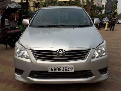 Toyota Innova 2012-2013 2.5 G (Diesel) 7 Seater BS IV MT in Kolkata