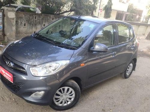 Used Hyundai i10 Sportz 2016 MT for sale  in Ahmedabad