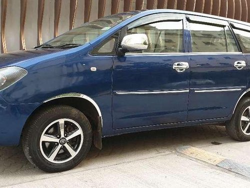 Toyota Innova 2.0 V, 2005, Petrol MT in Mumbai