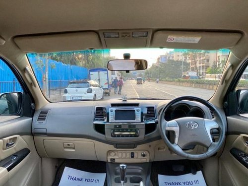 Used 2015 Mahindra Ssangyong Rexton RX7 AT for sale in Mumbai