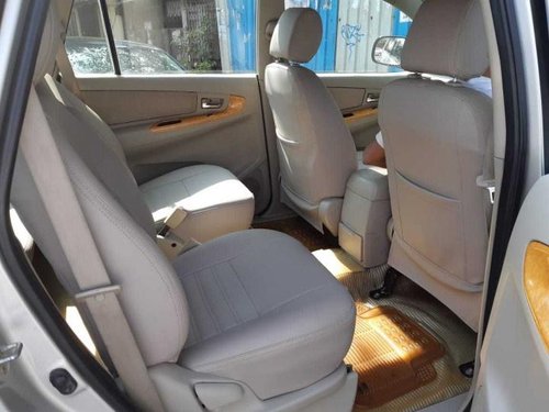 2011 Toyota Innova MT 2004-2011 for sale in Mumbai