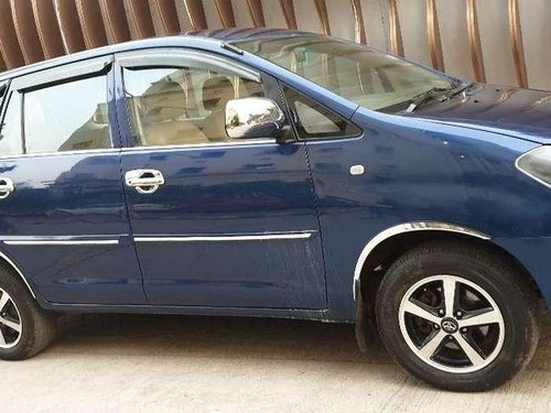 Toyota Innova 2.0 V, 2005, Petrol MT in Mumbai