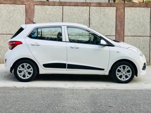 Hyundai Grand i10 2016-2017 Magna CNG MT in New Delhi