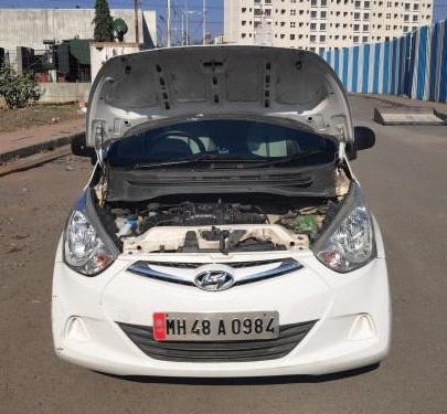 Hyundai EON Magna MT in Mumbai