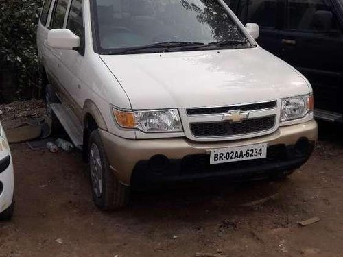 Used Chevrolet Tavera Neo LS B3 10-Str BS-III, 2016, Diesel MT for sale in Patna 