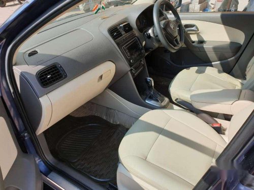 Volkswagen Vento Comfortline Diesel Automatic, 2015, Diesel AT for sale in Goregaon 