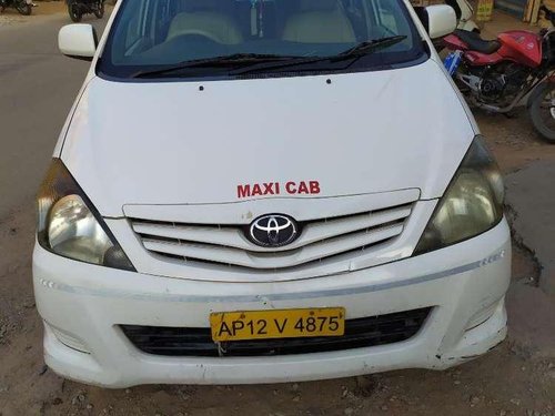 Used Toyota Innova 2011 MT for sale in Hyderabad 