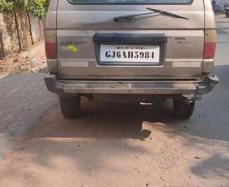 Toyota Qualis 2003 MT for sale in Vadodara