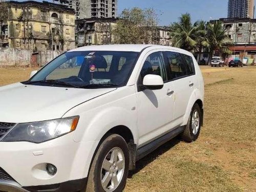 Mitsubishi Outlander 2.4 MIVEC, 2010, CNG & Hybrids AT in Mumbai