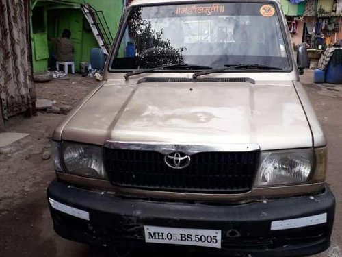 Toyota Qualis FS B1, 2003, Diesel MT in Mumbai