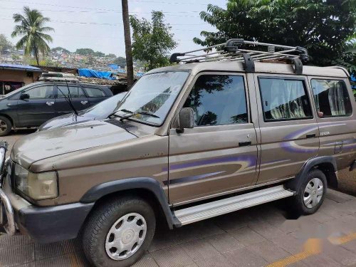 2002 Toyota Qualis MT for sale at low price in Mumbai