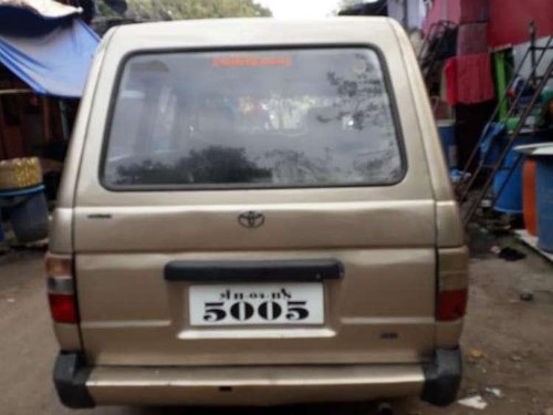 Toyota Qualis FS B1, 2003, Diesel MT in Mumbai