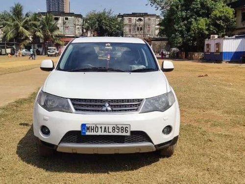 Mitsubishi Outlander 2.4 MIVEC, 2010, CNG & Hybrids AT in Mumbai