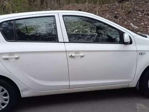 Used 2009 Hyundai Aura MT for sale in Meerut