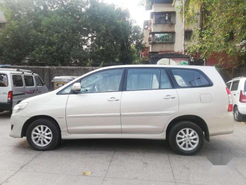 Toyota Innova 2013 MT for sale in Thane