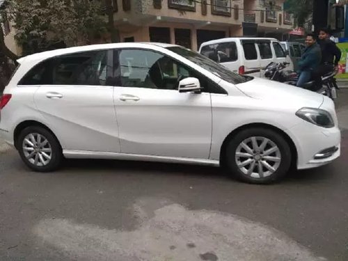 2015 Mercedes Benz B Class B180 Diesel AT in New Delhi