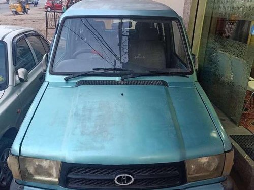 Used 2002 Toyota Qualis Version FS B3 MT for sale in Hyderabad