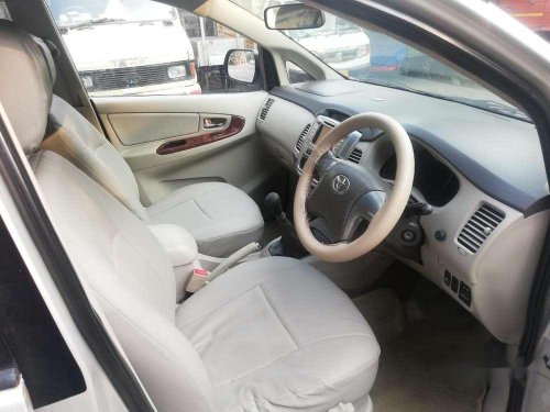 Toyota Innova 2013 MT for sale in Thane