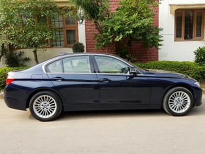 2014 BMW 3 Series 320d Diesel AT in New Delhi