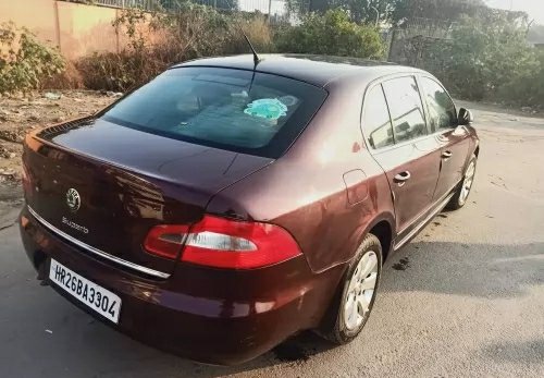 2011 Skoda Superb Diesel MT in New Delhi