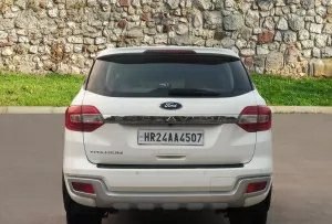 2017 Ford Endeavour TItanium Diesel AT in New Delhi