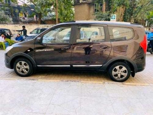 Used Renault Lodgy Stepway 110PS RXZ 7S MT 2015 in Kolkata