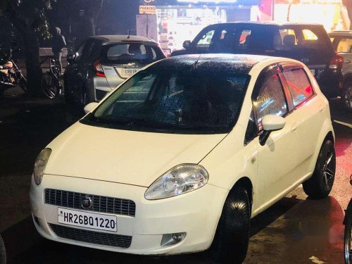 Fiat Punto 2011 MT for sale in Chandigarh