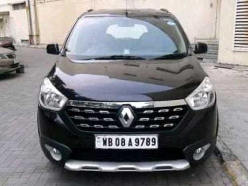 Used Renault Lodgy Stepway 110PS RXZ 7S MT 2015 in Kolkata