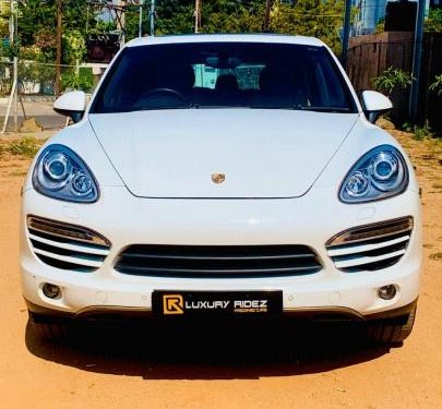Used Porsche Cayenne AT 2009-2014 car at low price in Hyderabad