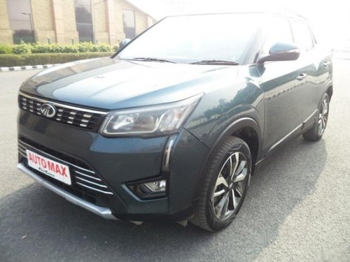 Mahindra XUV300 W8 Option BSIV MT in New Delhi