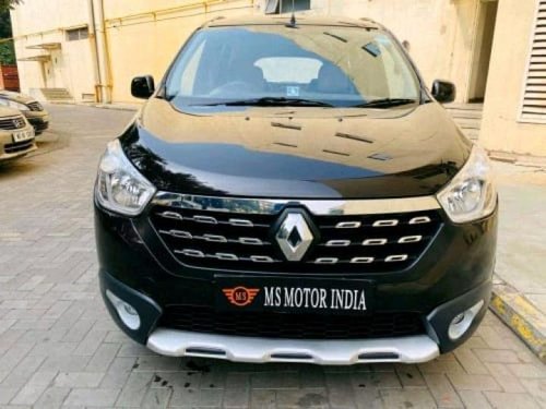 Used Renault Lodgy Stepway 110PS RXZ 7S MT 2015 in Kolkata