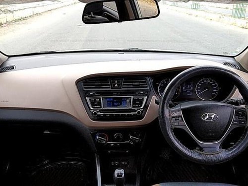 Hyundai Elite i20 1.2 Magna Executive 2016 MT for sale in New Delhi