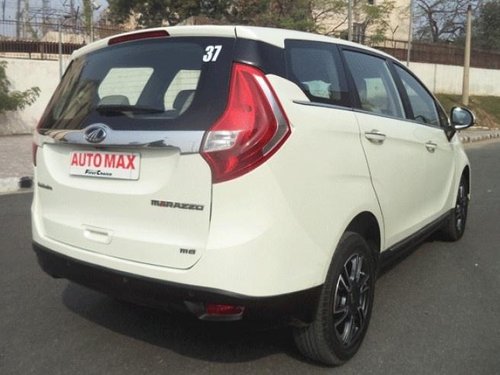 Used Mahindra Marazzo M8 MT  at low price in New Delhi